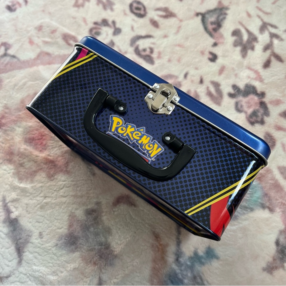 BRAND NEW Pokemon Tin Lunch Box - Picture 2 of 5